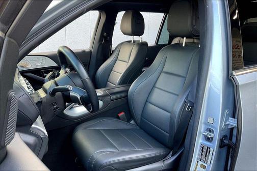 Cirrus Silver Metallic 2025 Mercedes-Benz GLS 450 4MATIC