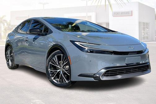 2024 Toyota Prius XLE