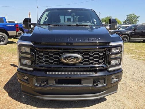 Agate Black Metallic 2026 Ford F-250 Lariat