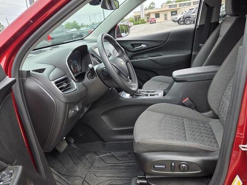 Radiant Red Tintcoat 2024 Chevrolet Equinox 1LT