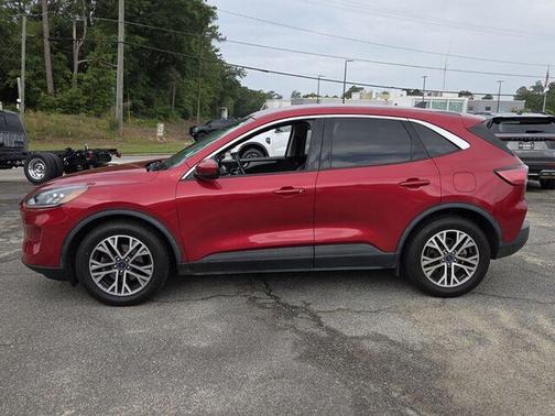 Rapid Red Metallic Tinted Clearcoat 2022 Ford Escape SEL