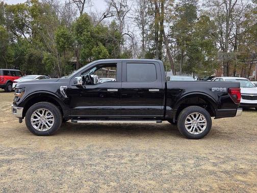 Agate Black Metallic 2026 Ford F-150 XLT
