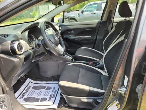 2021 Nissan Versa 1.6 SV