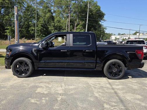 Agate Black Metallic 2026 Ford F-150 STX