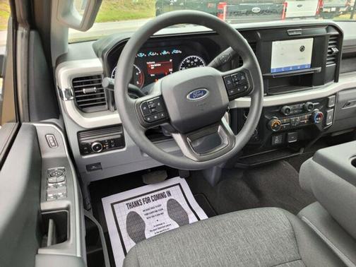 2025 Ford F-250 XL