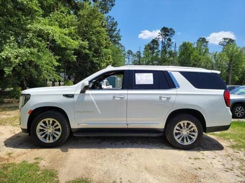 2022 GMC Yukon SLT