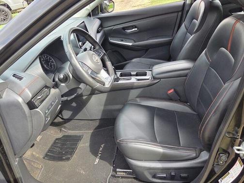 Super Black 2024 Nissan Sentra SR