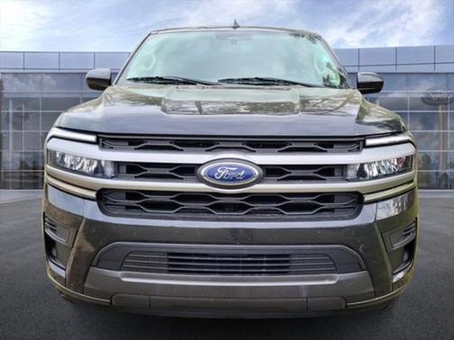 2022 Ford Expedition Max XLT