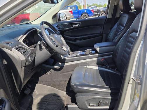 Ingot Silver Metallic 2017 Ford Edge SEL