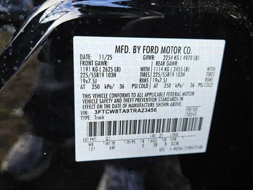 Shadow Black 2026 Ford Maverick Lobo Standard