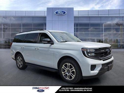 Space Silver Metallic 2025 Ford Expedition Active