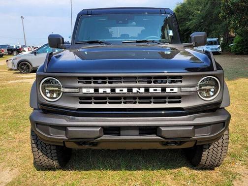 Shadow Black 2025 Ford Bronco Base
