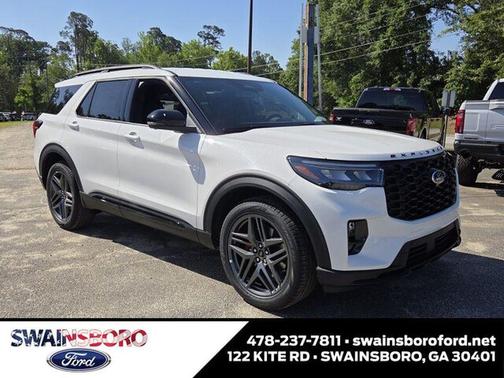 Star White Metallic Tri-Coat 2026 Ford Explorer ST