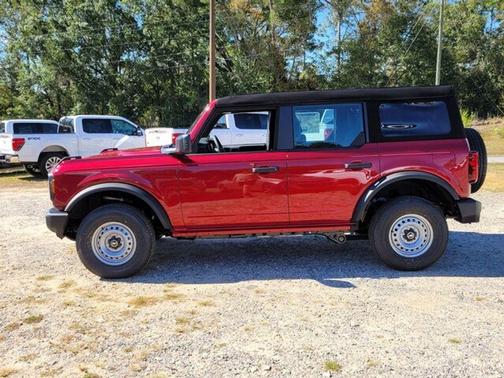 Ruby Red Metallic Tinted Clearcoat 2025 Ford Bronco Base