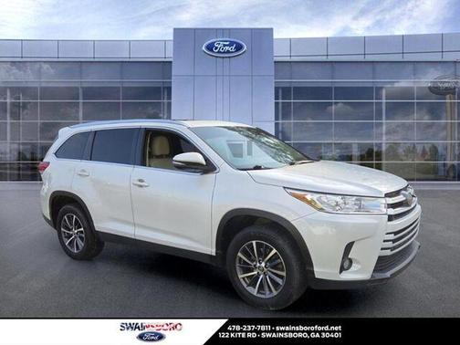 Blizzard Pearl 2019 Toyota Highlander XLE