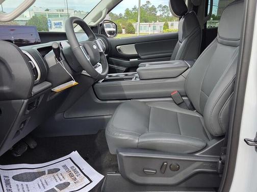 Space Silver Metallic 2026 Ford Expedition Active