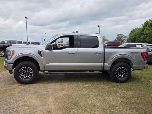 Iconic Silver Metallic 2021 Ford F-150 XLT