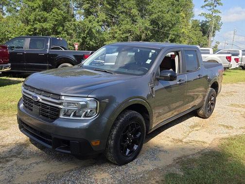 Carbonized Gray Metallic 2024 Ford Maverick Lariat