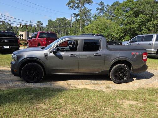 Carbonized Gray Metallic 2024 Ford Maverick Lariat