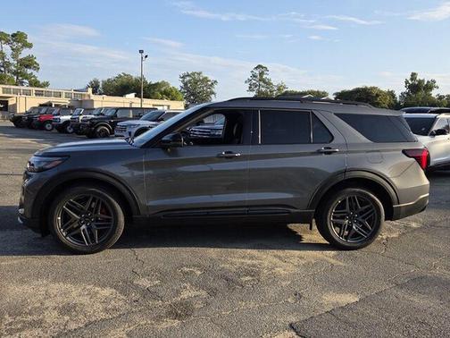 Carbonized Gray Metallic 2026 Ford Explorer ST