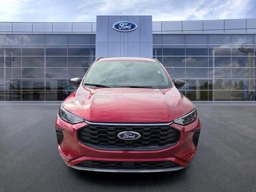Rapid Red Metallic Tinted Clearcoat 2024 Ford Escape ST-Line