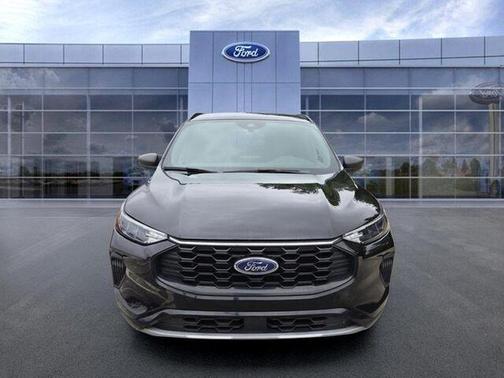 Agate Black Metallic 2024 Ford Escape ST-Line
