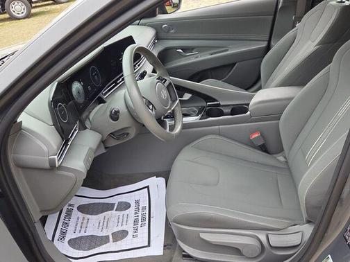 Ecotronic Gray 2025 Hyundai ELANTRA SEL