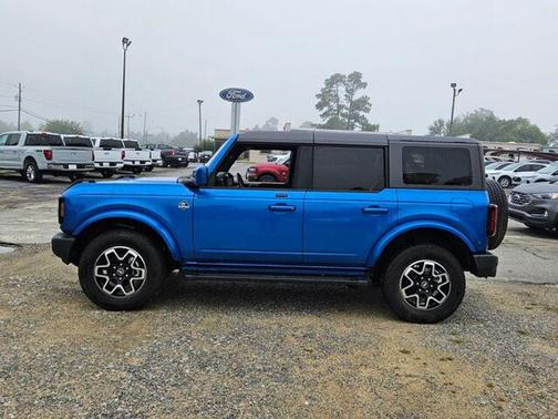 2021 Ford Bronco Outer Banks
