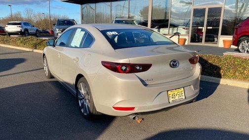 2025 Mazda Mazda3 FWD w/Preferred Package