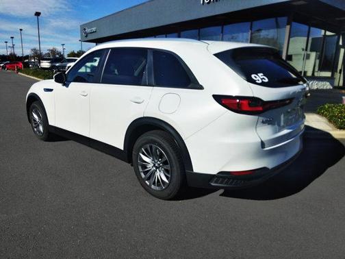 2025 Mazda CX-90 SE