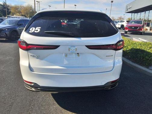 2025 Mazda CX-90 SE