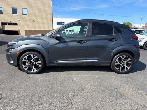 2022 Hyundai KONA Limited