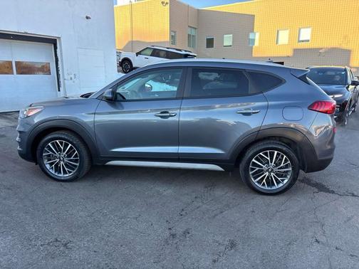 2021 Hyundai TUCSON SEL
