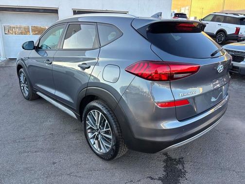 2021 Hyundai TUCSON SEL