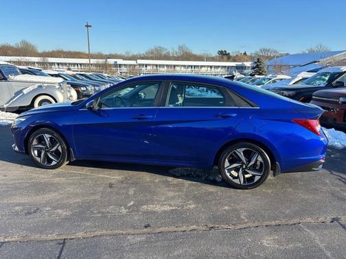 2023 Hyundai ELANTRA HEV Limited