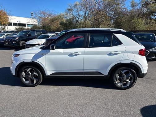 2025 Hyundai VENUE Limited