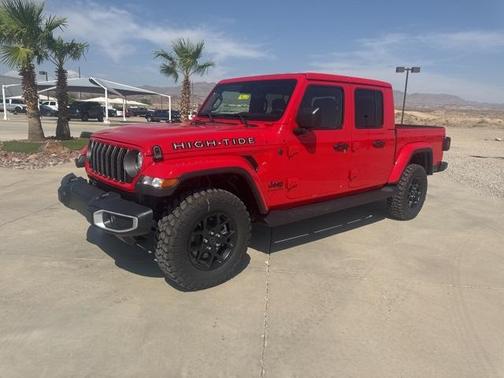 2025 Jeep Gladiator Sport