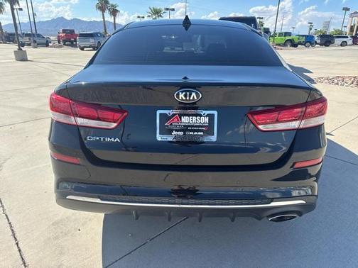 2019 Kia Optima LX