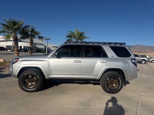 2017 Toyota 4Runner SR5 Premium