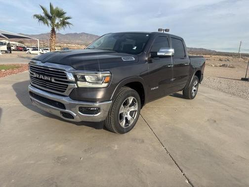 2022 RAM 1500 Laramie Crew Cab 4x4 57' Box