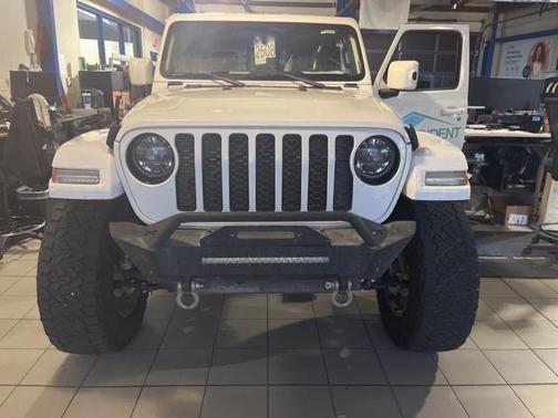 2021 Jeep Gladiator Overland