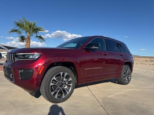 2025 Jeep Grand Cherokee Overland