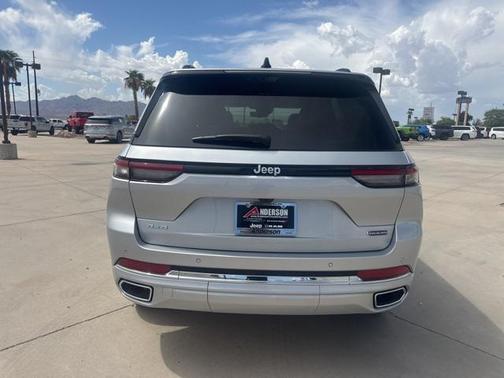 2025 Jeep Grand Cherokee Overland