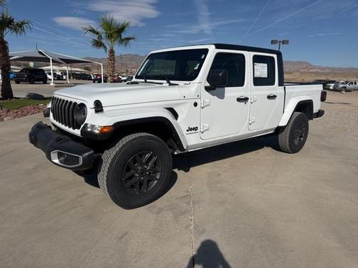 2024 Jeep Gladiator Sport S