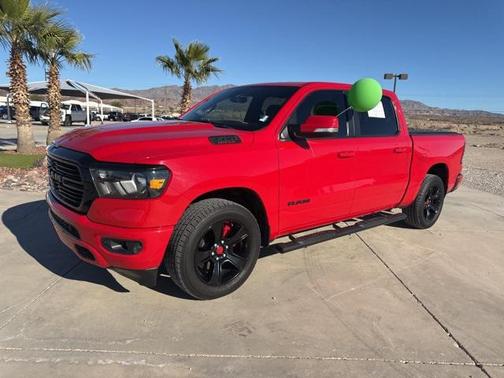 2020 RAM 1500 Big Horn Crew Cab 4x4 57' Box