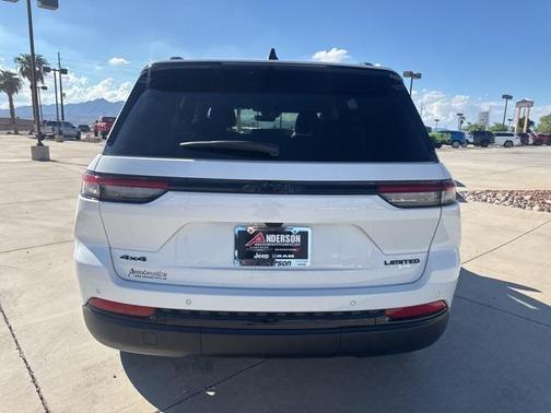 2025 Jeep Grand Cherokee Limited