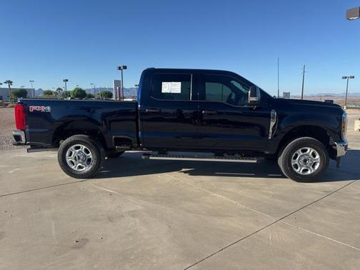 2025 Ford F-350 XLT