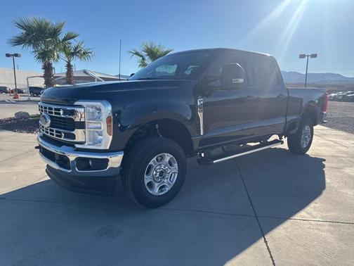 2025 Ford F-350 XLT