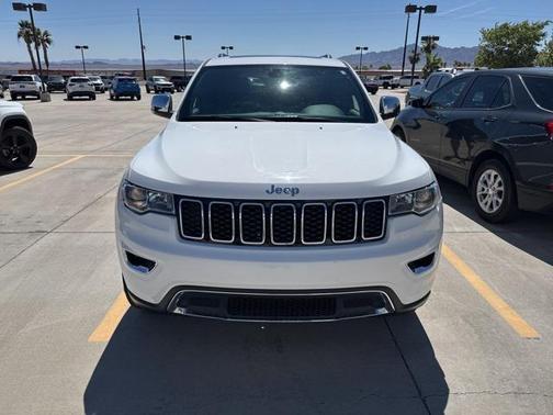 2017 Jeep Grand Cherokee Limited 4x2