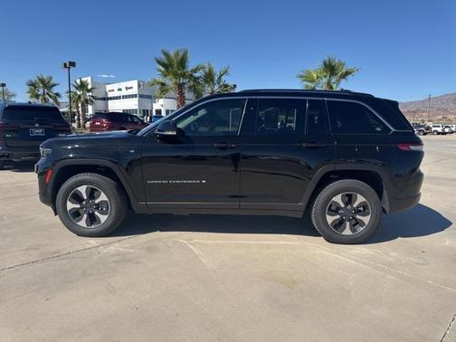 2022 Jeep Grand Cherokee 4xe Limited 4x4